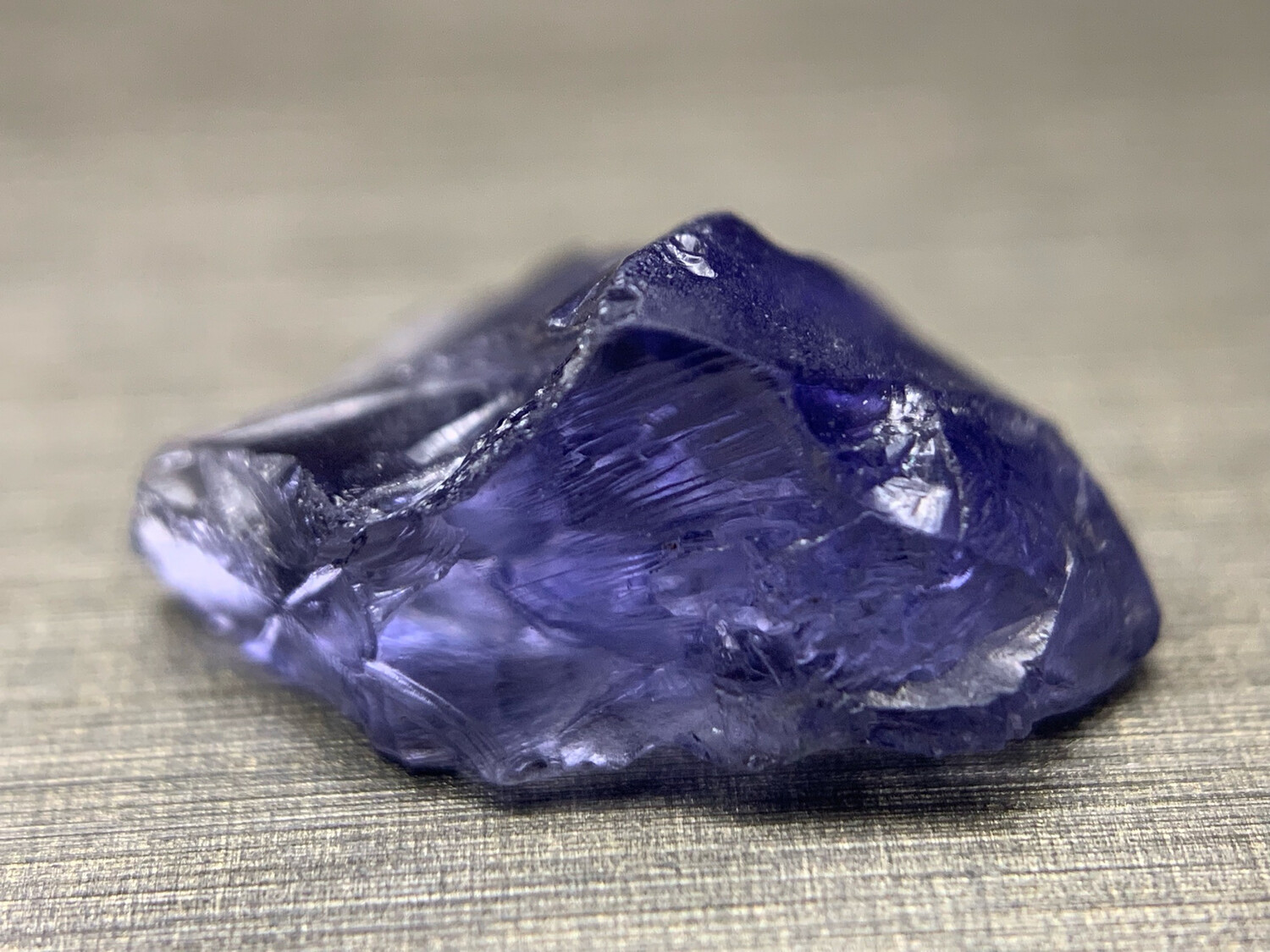 ᴬᵀᵞᴾᴵᶜᴬᴸ WILD IOLITE 0.82ct