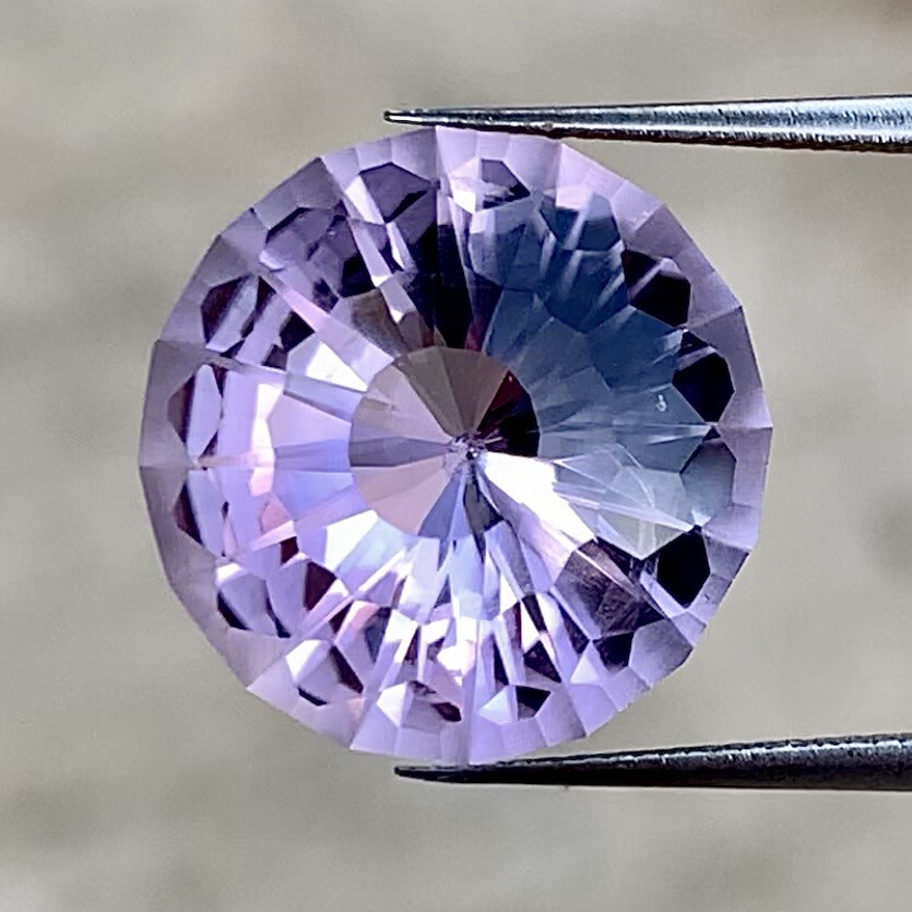 ᴬᵀᵞᴾᴵᶜᴬᴸ AMETHYST 8.97ct