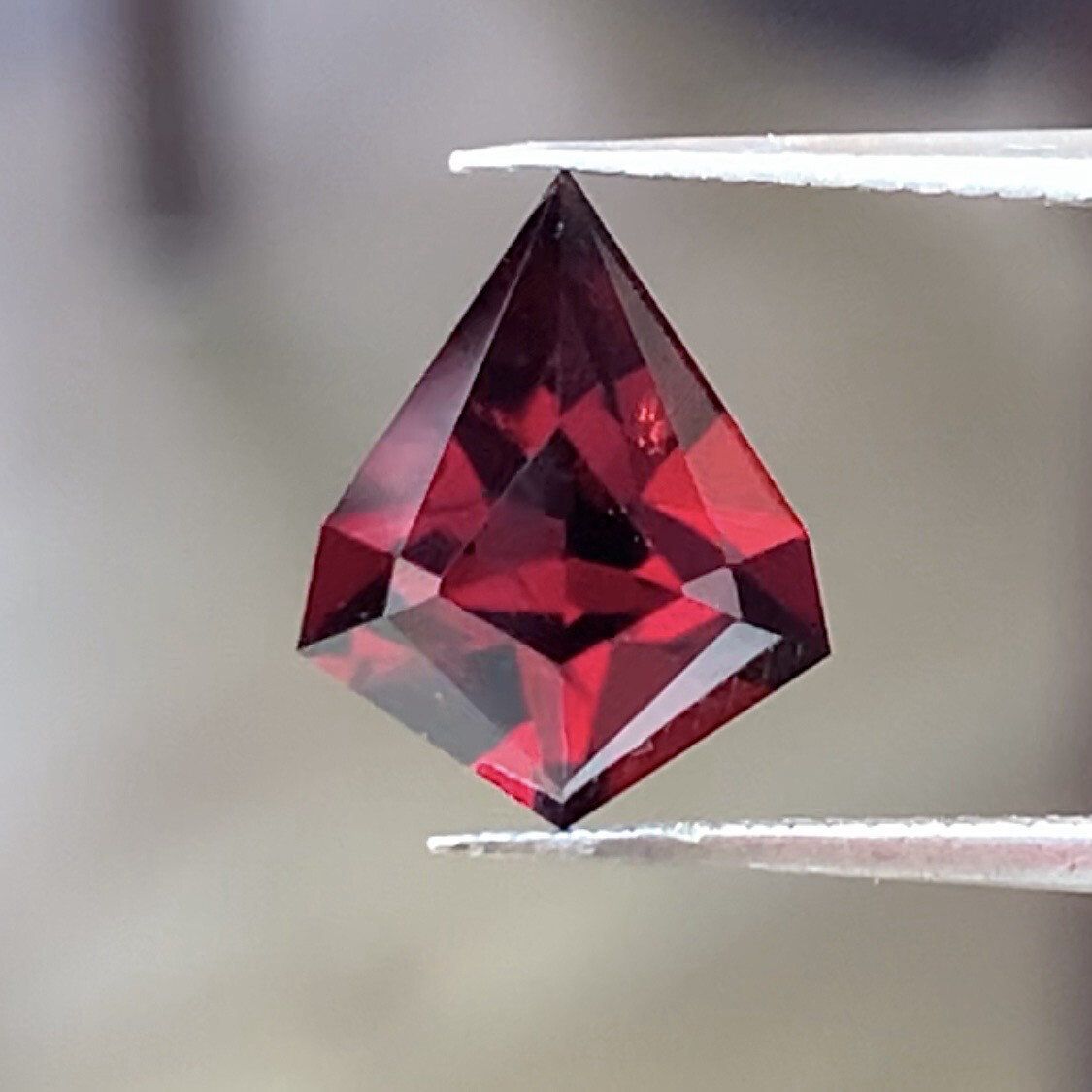ᴬᵀᵞᴾᴵᶜᴬᴸ RHODOLITE GARNET (PAIR) 4.92ct/2