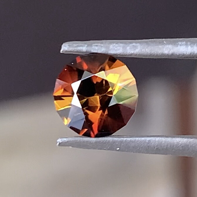 ᴬᵀᵞᴾᴵᶜᴬᴸ SUNSET TOURMALINE 0,99ct