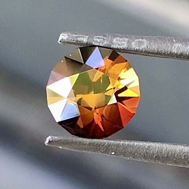 ᴬᵀᵞᴾᴵᶜᴬᴸ SUNSET TOURMALINE 0,99ct