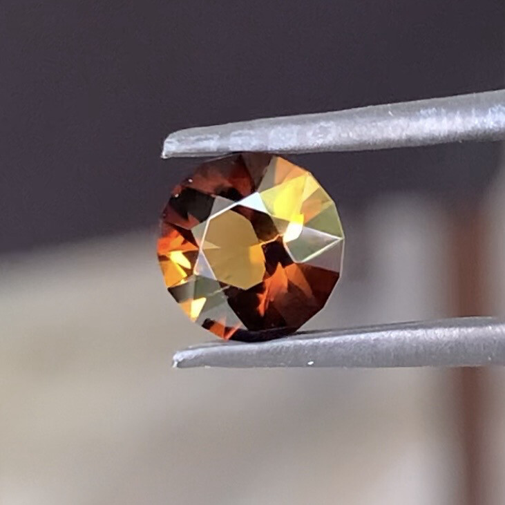 ᴬᵀᵞᴾᴵᶜᴬᴸ SUNSET TOURMALINE 0,99ct