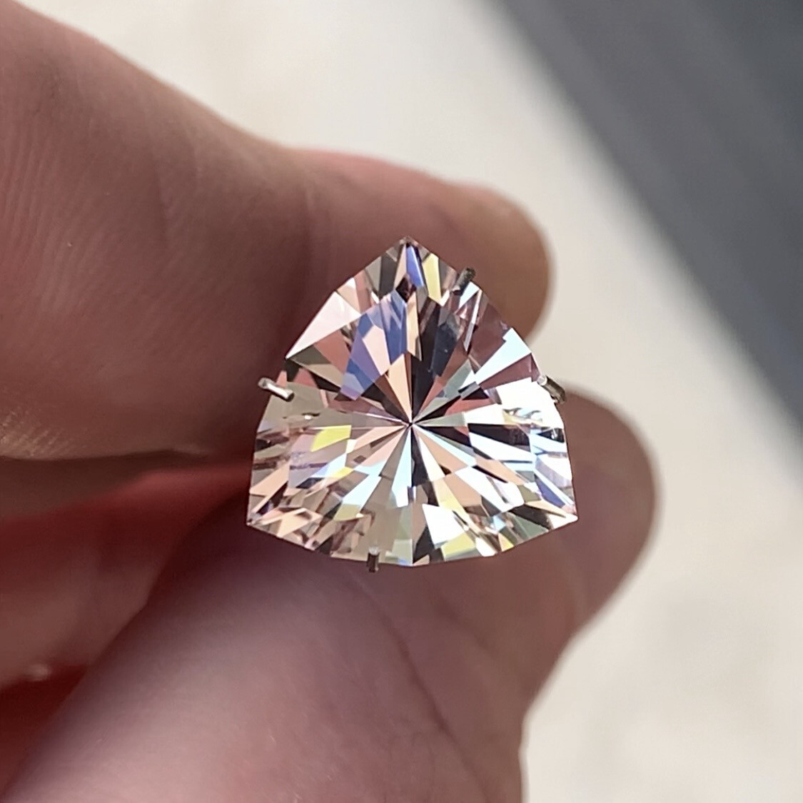 ᴬᵀᵞᴾᴵᶜᴬᴸ PINK/PEACH MORGANITE 6.07ct