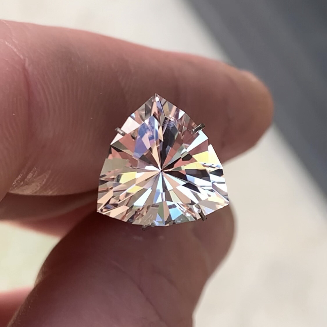 ᴬᵀᵞᴾᴵᶜᴬᴸ PINK/PEACH MORGANITE 6.07ct