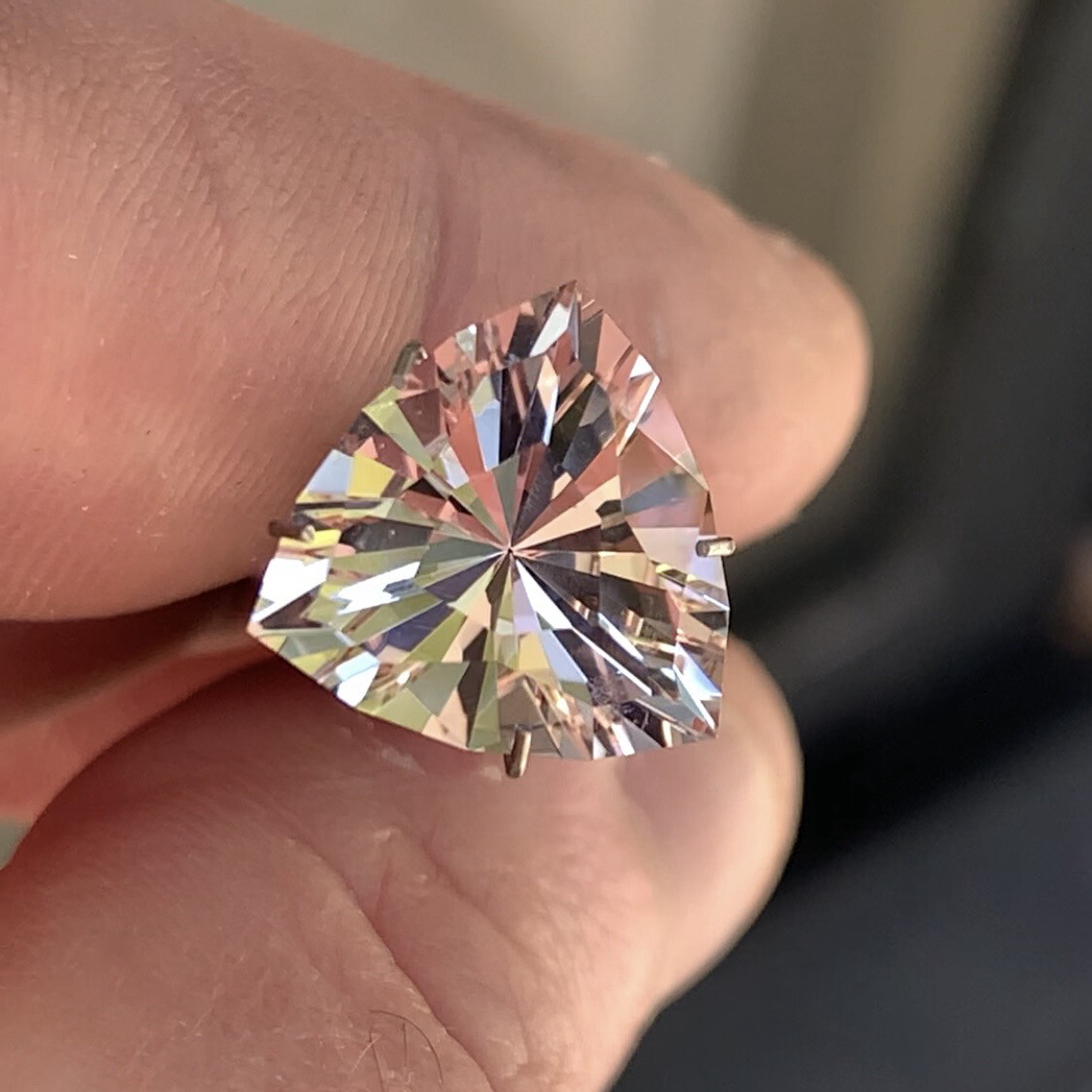 ᴬᵀᵞᴾᴵᶜᴬᴸ PINK/PEACH MORGANITE 6.07ct