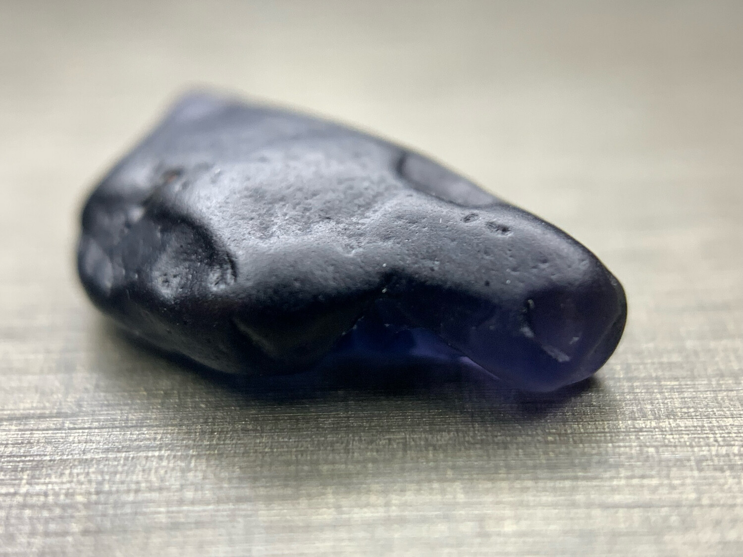 ᴬᵀᵞᴾᴵᶜᴬᴸ NIGHT BLUE SPINEL