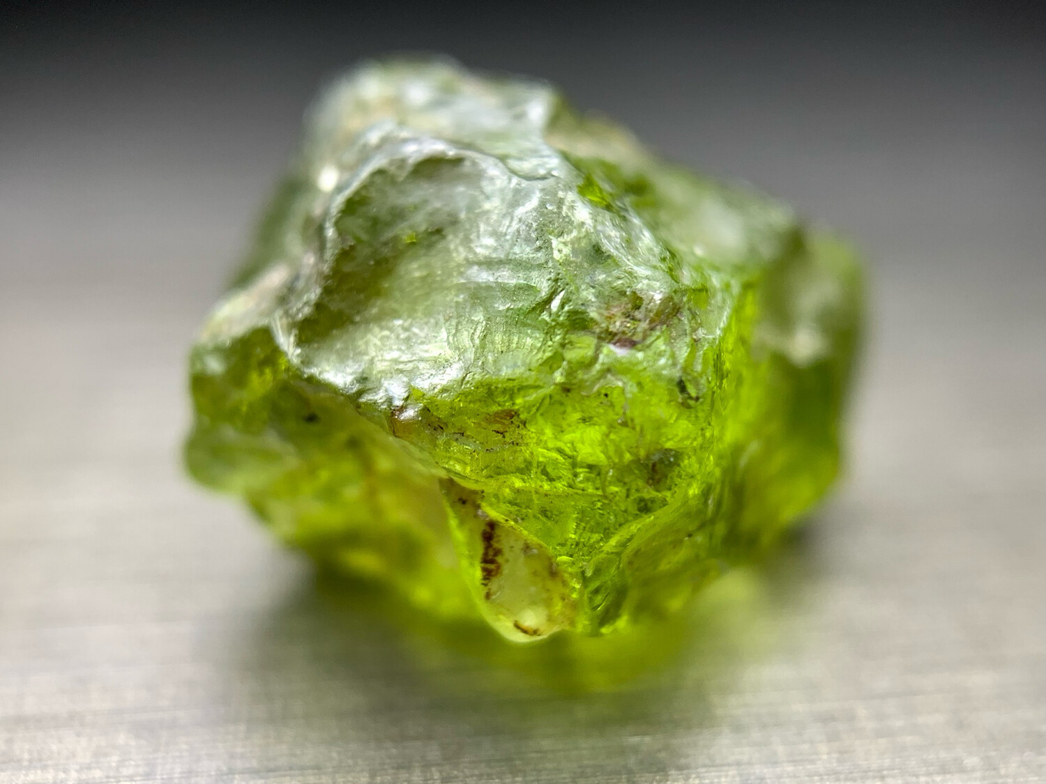 PERIDOT 11.89ct