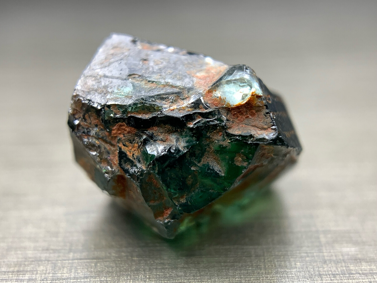 KENYAN SAPPHIRE 5.99ct