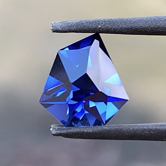 ᴬᵀᵞᴾᴵᶜᴬᴸ INTENSE BLUE SAPPHIRE 2.32ct 🌱