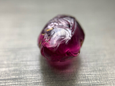 HOT PINK GARNET 2.71ct