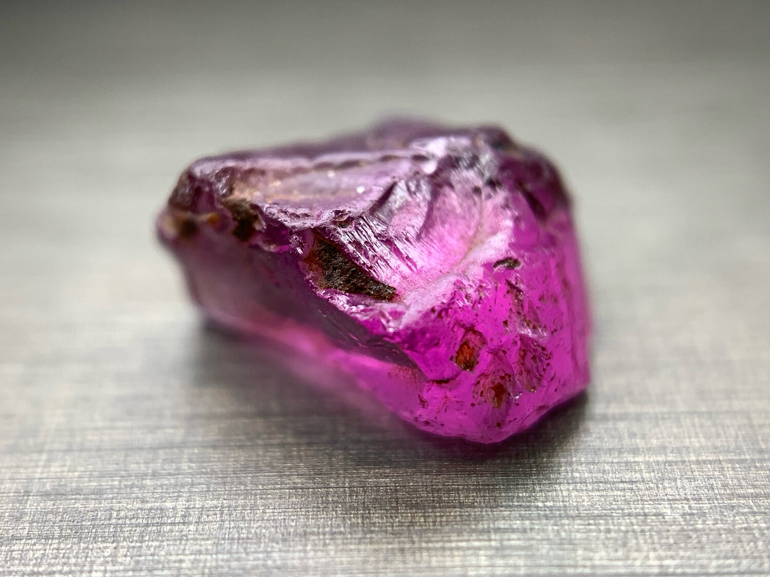 HOT PINK RHODOLITE GARNET 4.05ct
