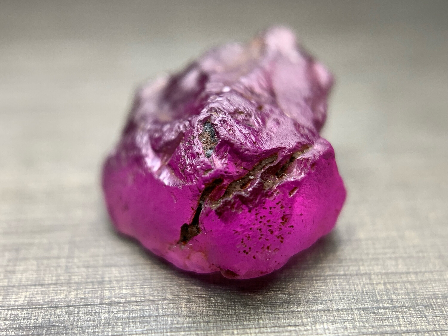 HOT PINK RHODOLITE GARNET 4.05ct