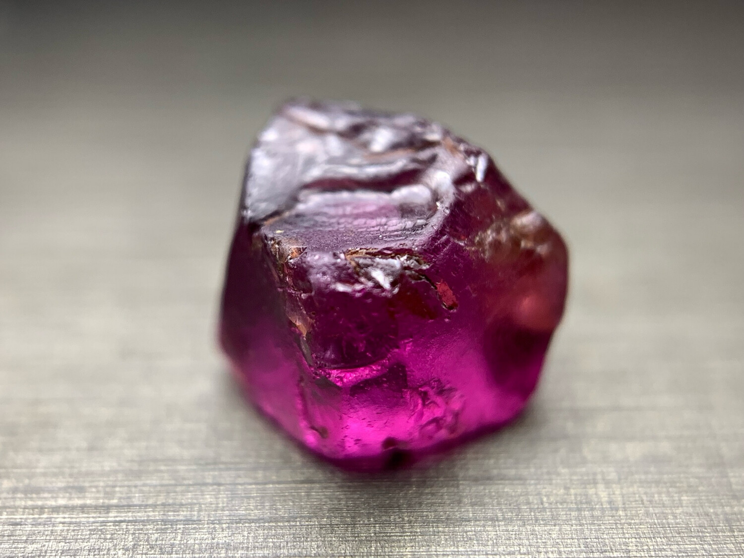 HOT PINK GARNET 4.22ct