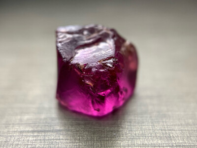 HOT PINK GARNET 4.22ct