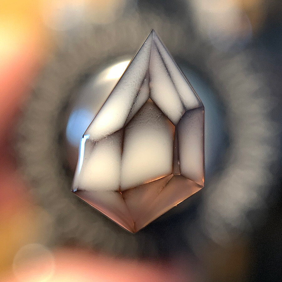 ᴬᵀᵞᴾᴵᶜᴬᴸ PINKISH ORANGE ZIRCON 2.46ct