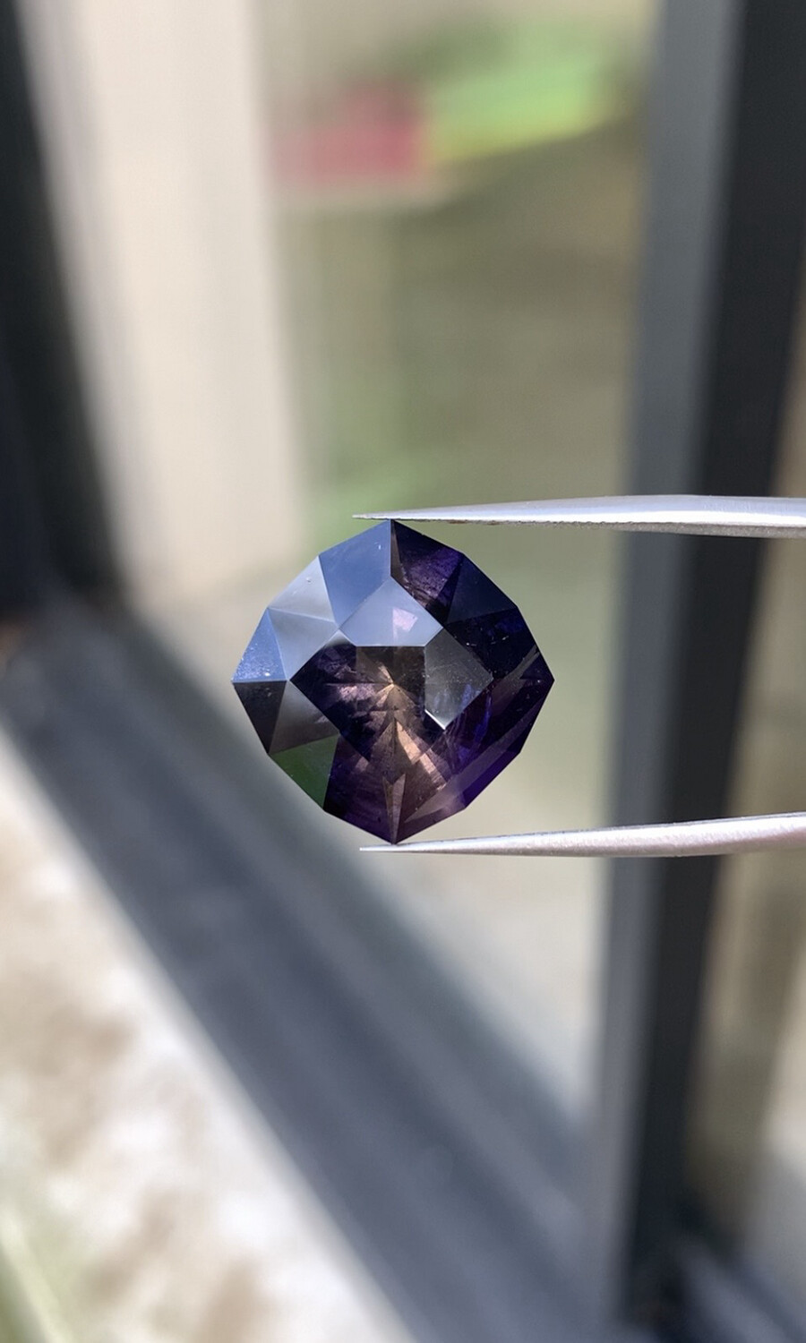 ᴬᵀᵞᴾᴵᶜᴬᴸ IOLITE GALAXY 12.64ct