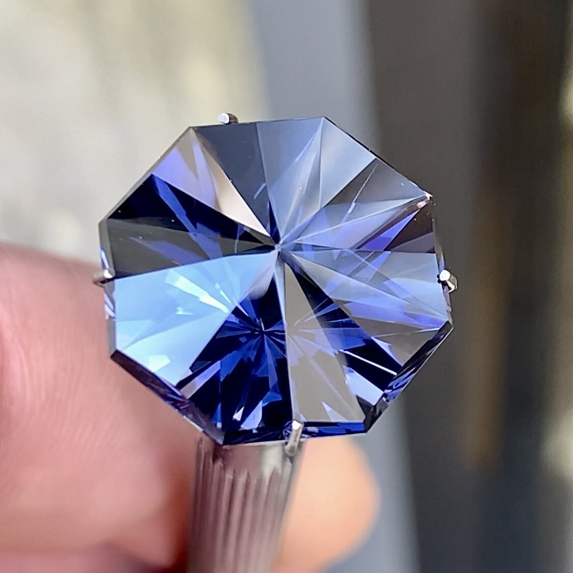 ᴬᵀᵞᴾᴵᶜᴬᴸ GREY BLUE ZIRCONIA 31.04ct 🌱