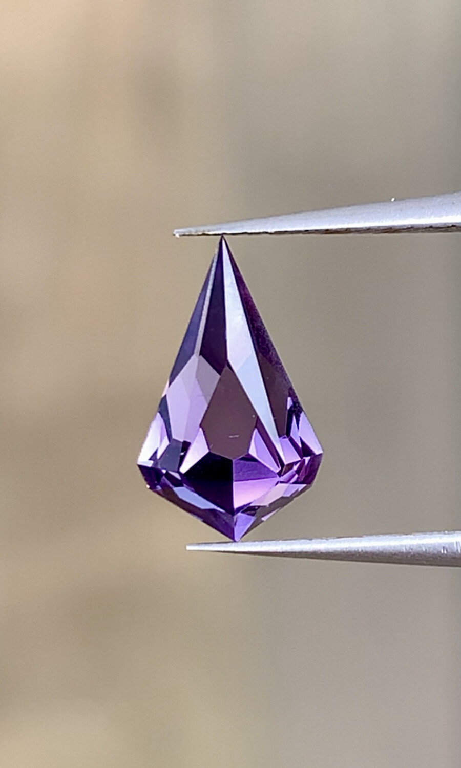 ᴬᵀᵞᴾᴵᶜᴬᴸ PURPLE SAPPHIRE 1.97ct 🌱