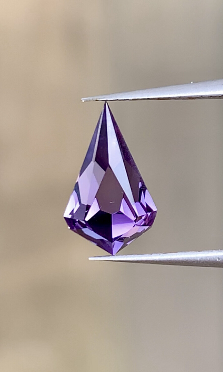 ᴬᵀᵞᴾᴵᶜᴬᴸ PURPLE SAPPHIRE 1.97ct 🌱