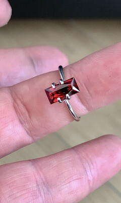 ᴬᵀᵞᴾᴵᶜᴬᴸ RED GARNET 2.54ct