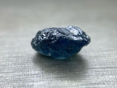 AUVERGNE SAPPHIRE 1.17ct