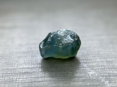 AUVERGNE SAPPHIRE 1.05ct