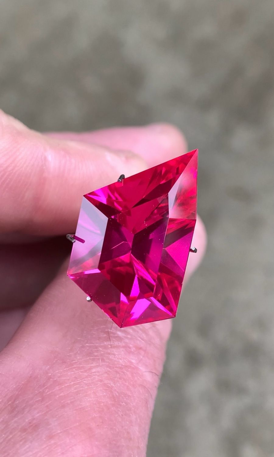 ᴬᵀᵞᴾᴵᶜᴬᴸ JEDI PINK SAPPHIRE 33.30ct 🌱