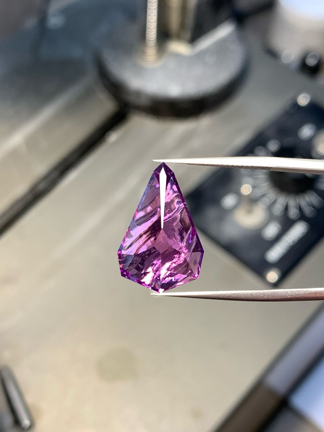 ᴬᵀᵞᴾᴵᶜᴬᴸ WILD PURPLE SAPPHIRE 13.45ct 🌱