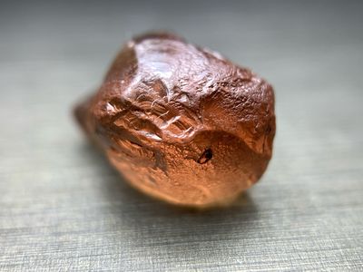 IMPERIAL PEACH MALAYA GARNET 9.09ct