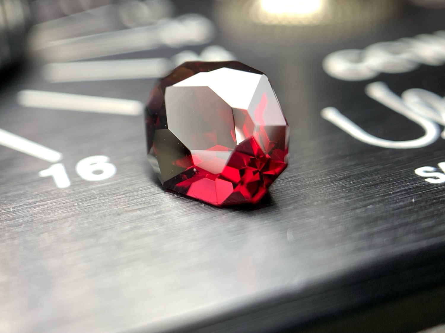 ᴬᵀᵞᴾᴵᶜᴬᴸ UMBALITE GARNET 2,06ct