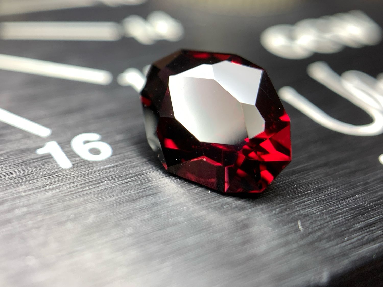 ᴬᵀᵞᴾᴵᶜᴬᴸ UMBALITE GARNET 2,06ct