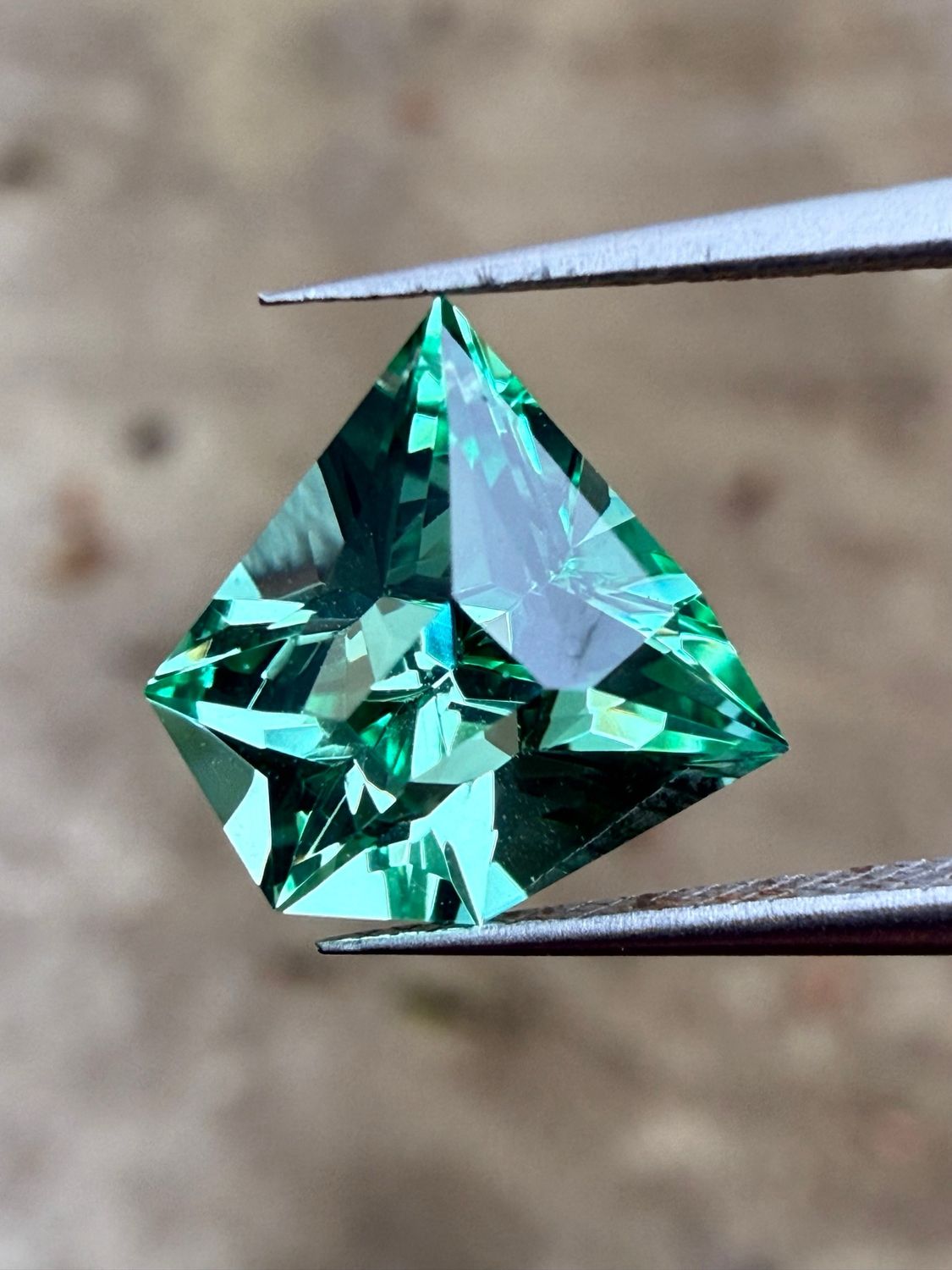 ᴬᵀᵞᴾᴵᶜᴬᴸ MINT SAPPHIRE 3.74ct 🌱