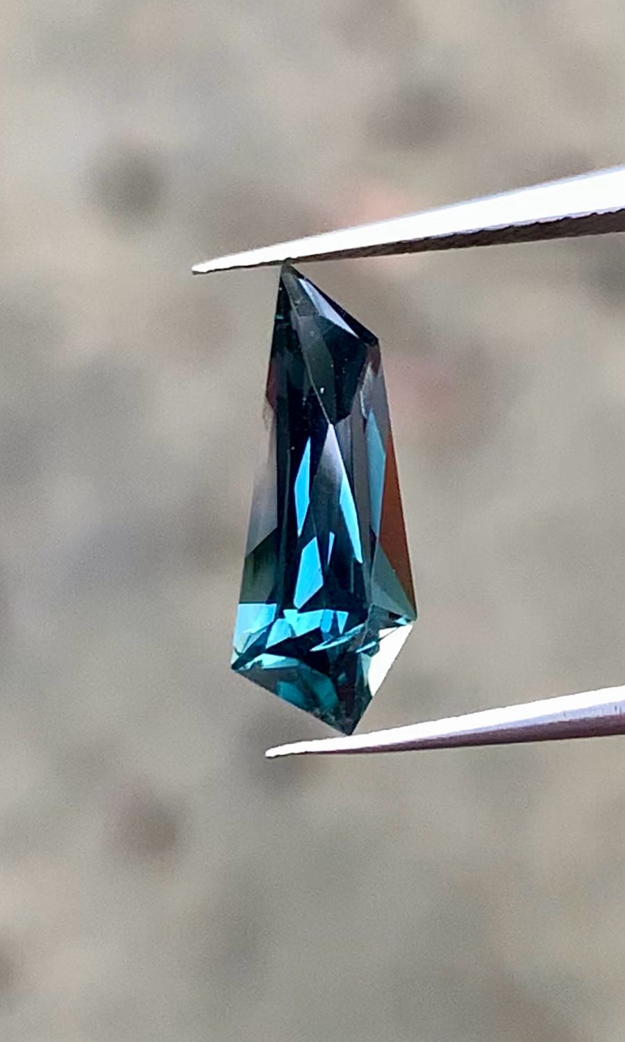 ᴬᵀᵞᴾᴵᶜᴬᴸ KENYAN SAPPHIRE 1.48ct