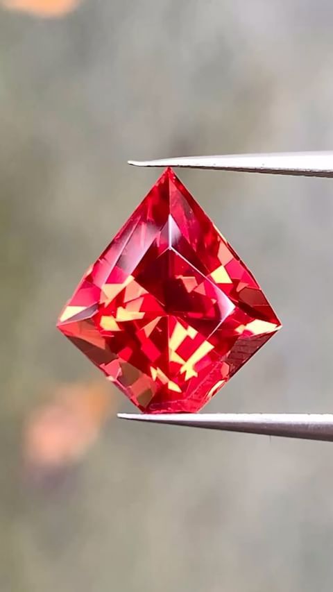 ᴬᵀᵞᴾᴵᶜᴬᴸ FIRE SAPPHIRE 6.25ct 🌱