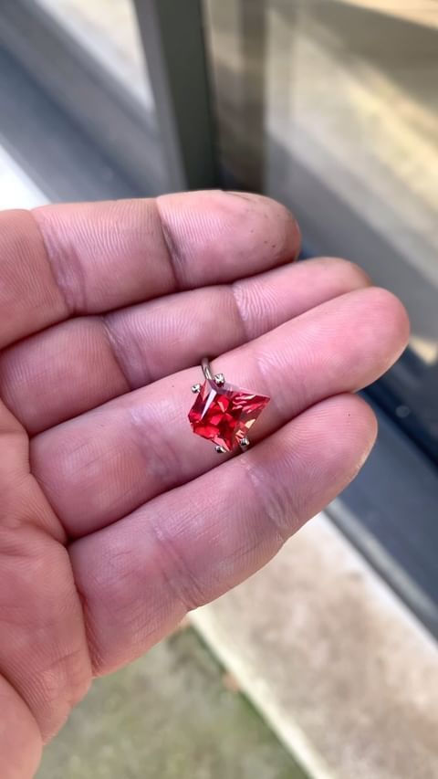 ᴬᵀᵞᴾᴵᶜᴬᴸ FIRE SAPPHIRE 6.25ct 🌱