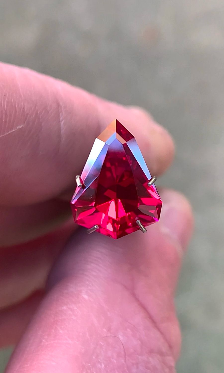 ᴬᵀᵞᴾᴵᶜᴬᴸ RUBY 6.03ct 🌱
