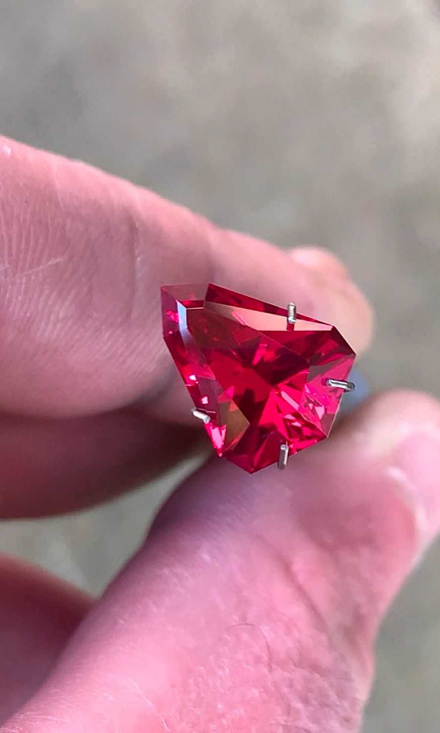 ᴬᵀᵞᴾᴵᶜᴬᴸ RUBY 6.03ct 🌱