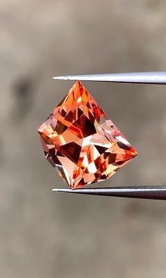 Precision cut gemstones deals