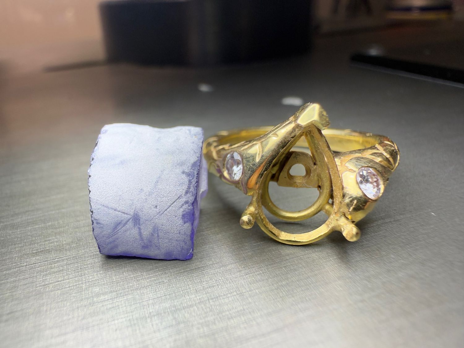 ᴬᵀᵞᴾᴵᶜᴬᴸ REPLACEMENT SAPPHIRE