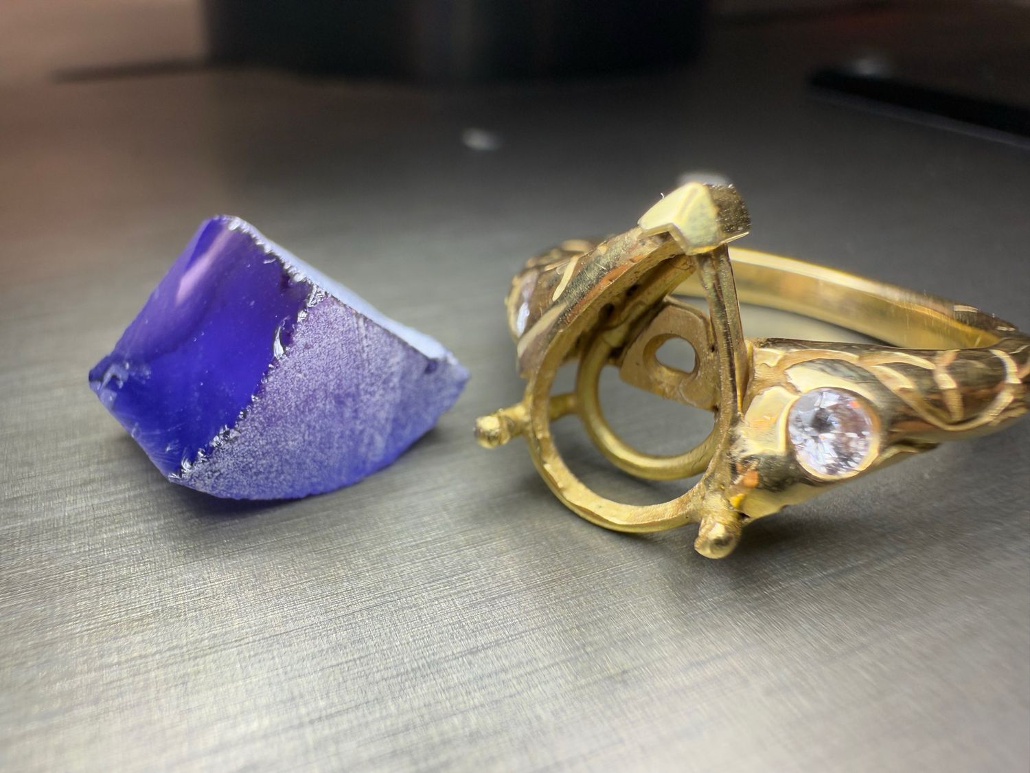 ᴬᵀᵞᴾᴵᶜᴬᴸ REPLACEMENT SAPPHIRE