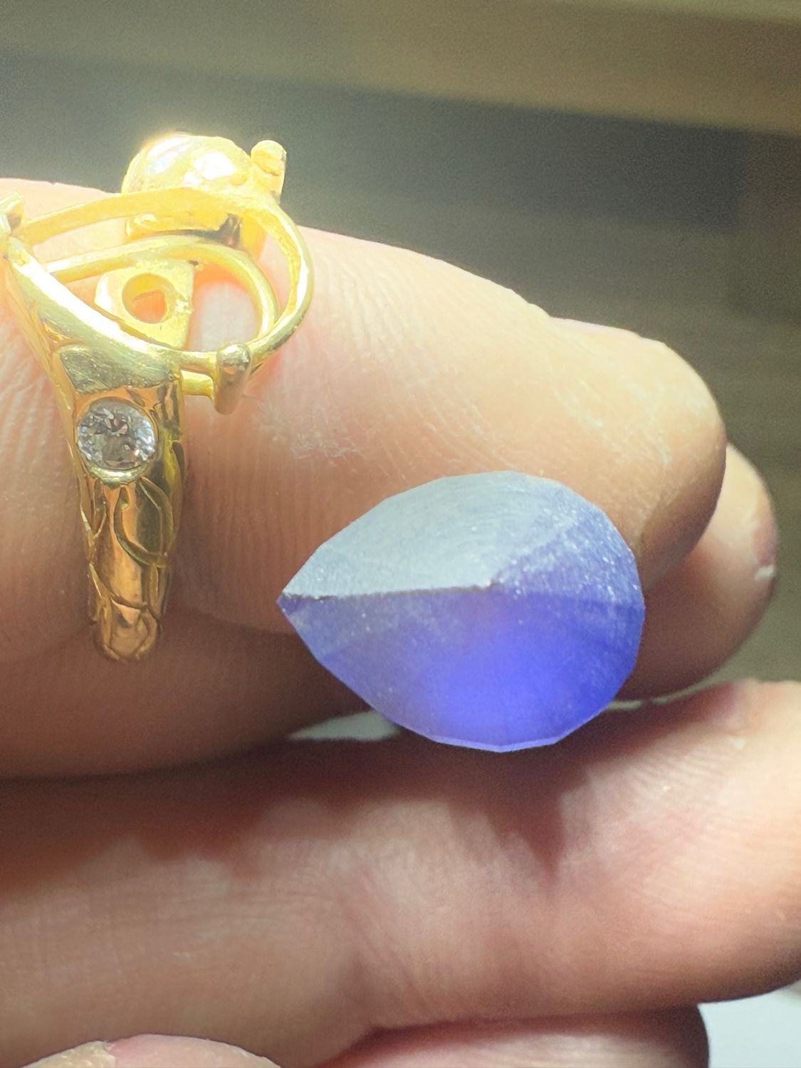 ᴬᵀᵞᴾᴵᶜᴬᴸ REPLACEMENT SAPPHIRE
