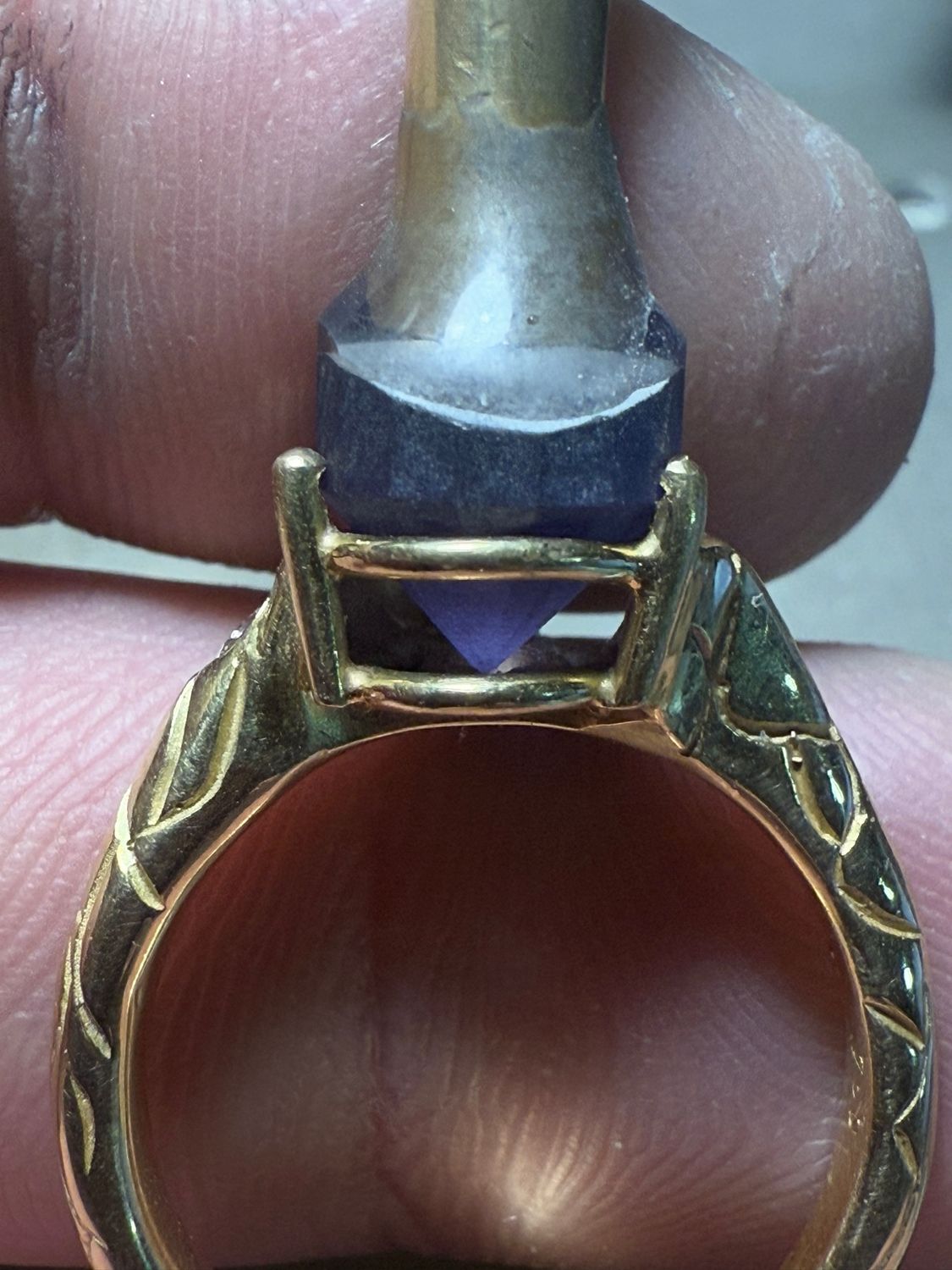 ᴬᵀᵞᴾᴵᶜᴬᴸ REPLACEMENT SAPPHIRE