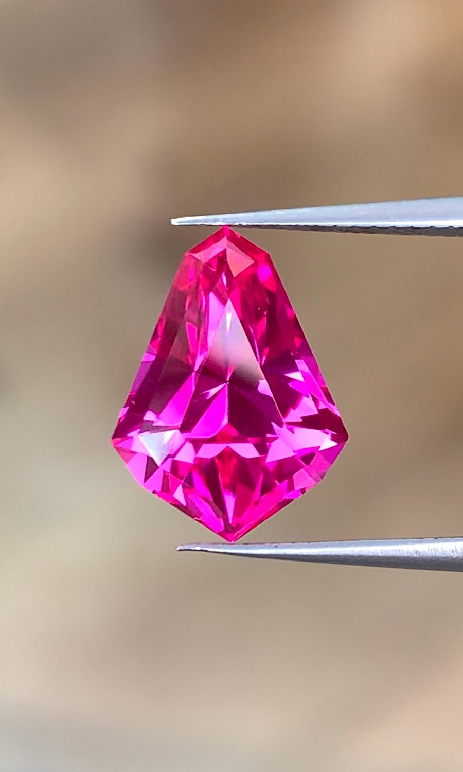 ᴬᵀᵞᴾᴵᶜᴬᴸ JEDI PINK SAPPHIRE 3.90ct 🌱