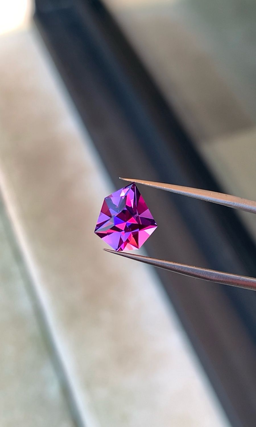 ᴬᵀᵞᴾᴵᶜᴬᴸ ULTRA VIOLET SAPPHIRE 6.14ct 🌱
