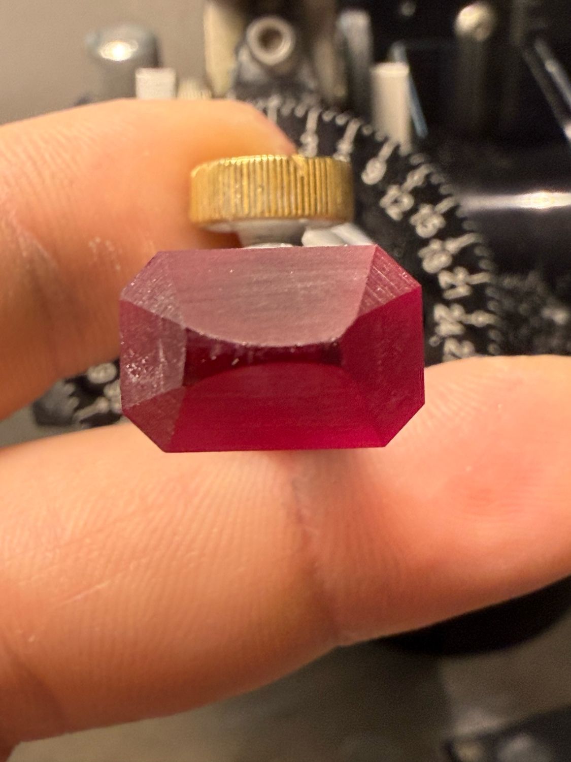 ᴬᵀᵞᴾᴵᶜᴬᴸ RUBY DIAMOND RING