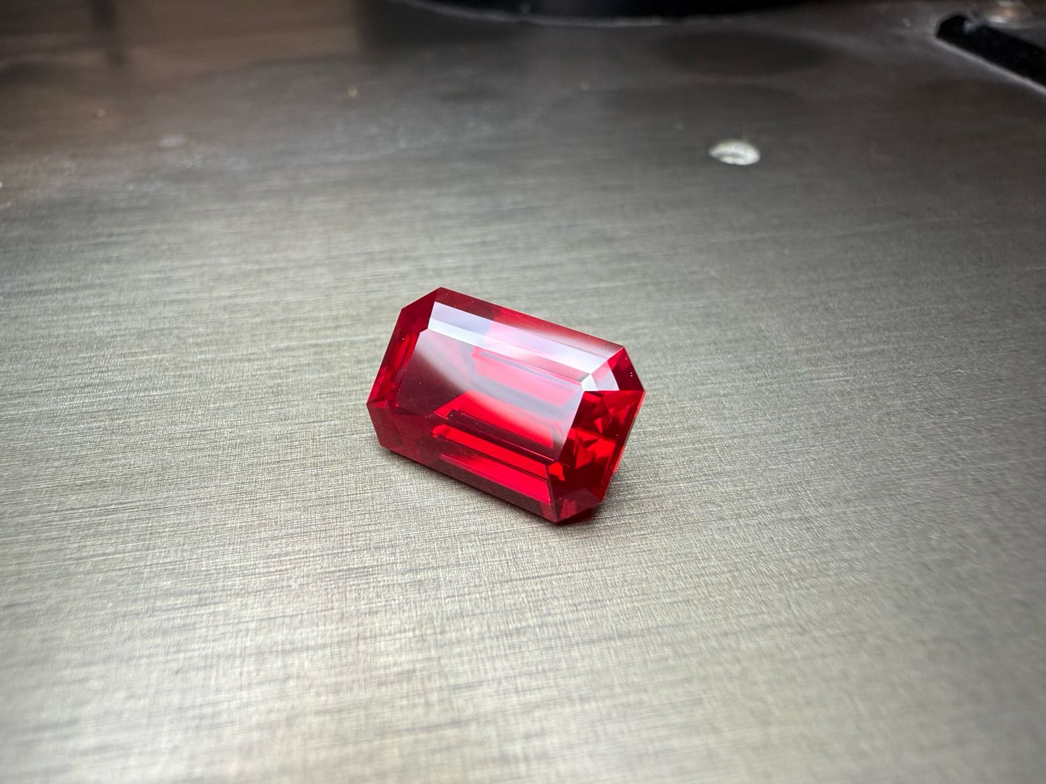ᴬᵀᵞᴾᴵᶜᴬᴸ RUBY DIAMOND RING