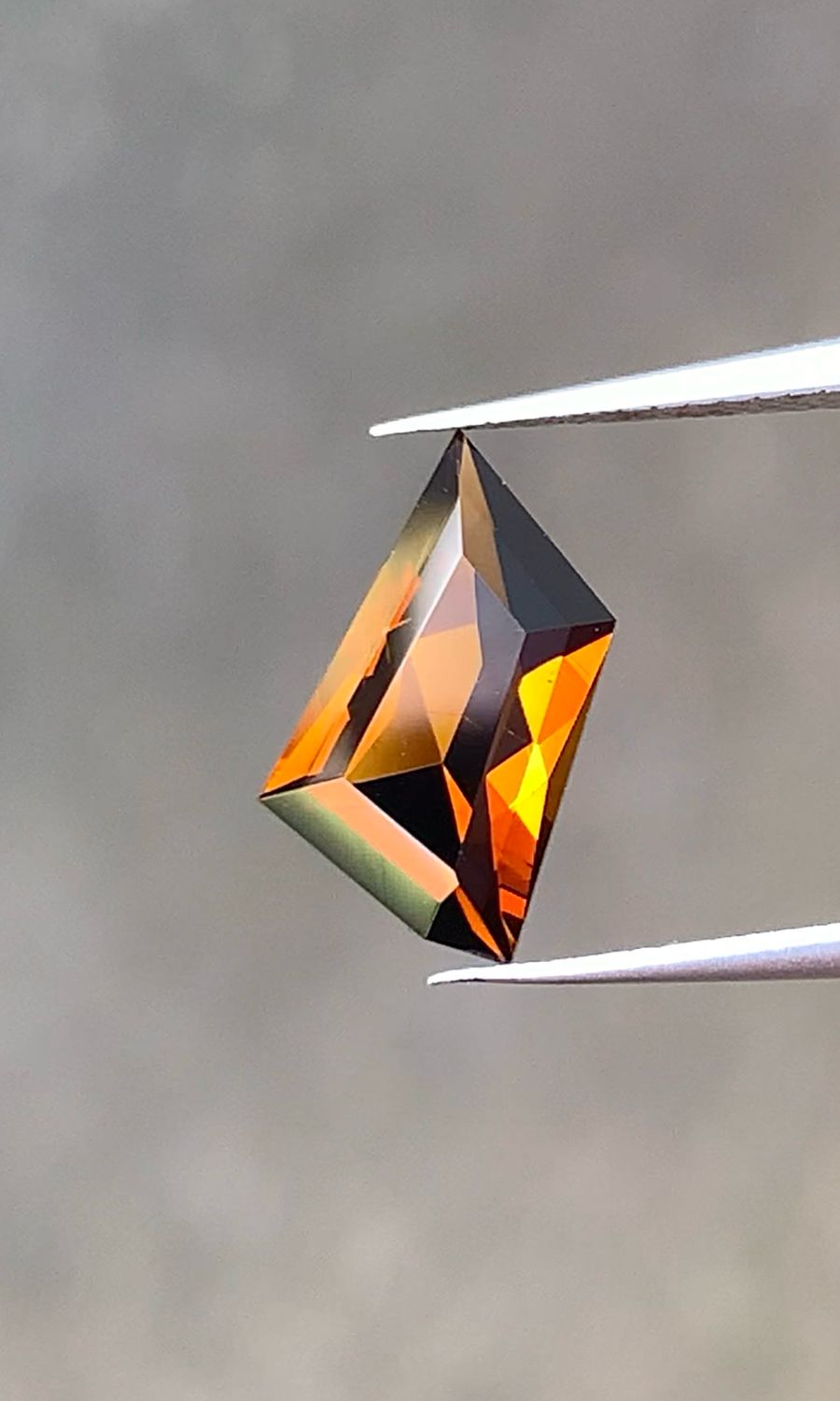 ᴬᵀᵞᴾᴵᶜᴬᴸ SUNSET TOURMALINE PENDANT