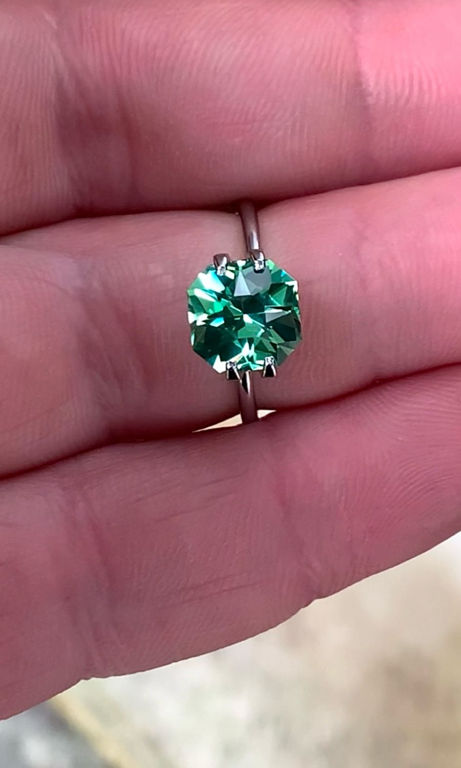 ᴬᵀᵞᴾᴵᶜᴬᴸ MINT SAPPHIRE 3.93ct 🌱