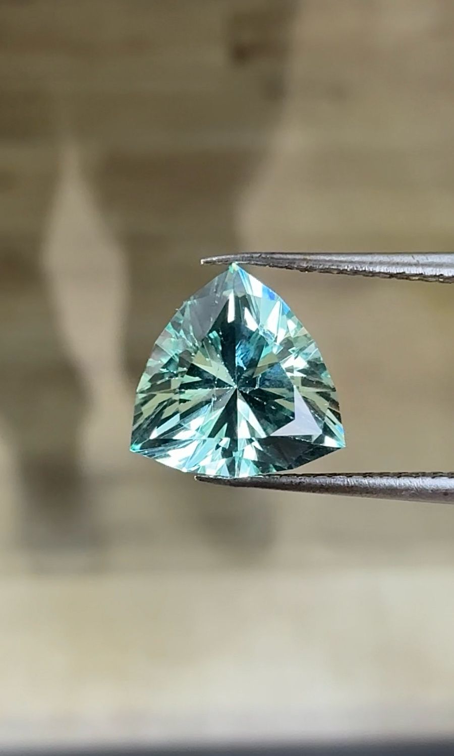 ᴬᵀᵞᴾᴵᶜᴬᴸ MONTANA COLOR SAPPHIRE 2.27ct 🌱