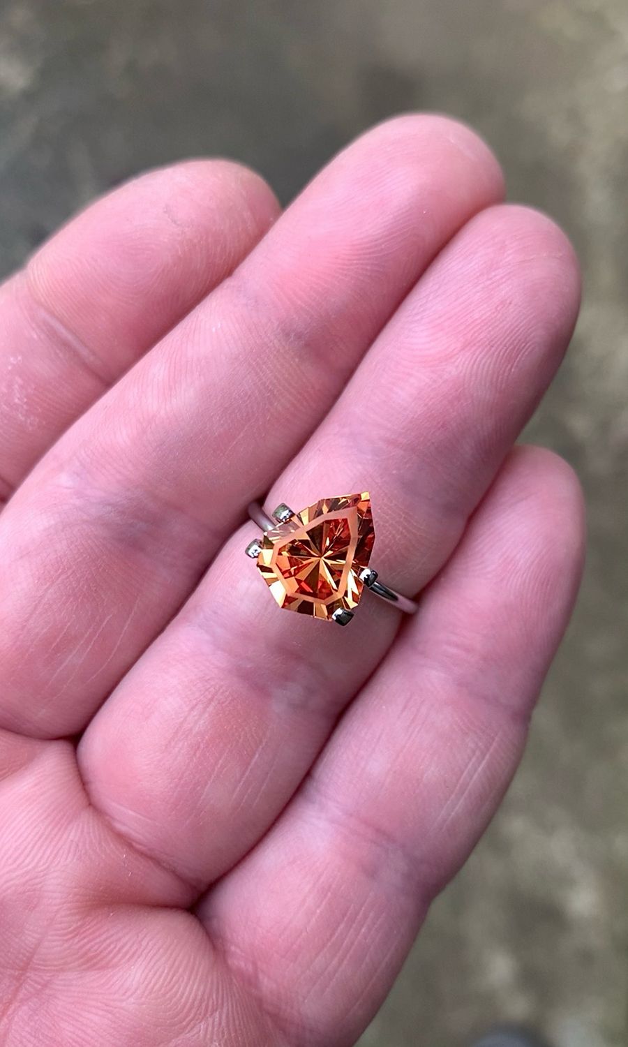 ᴬᵀᵞᴾᴵᶜᴬᴸ ORANGE SAPPHIRE 5.01ct 🌱